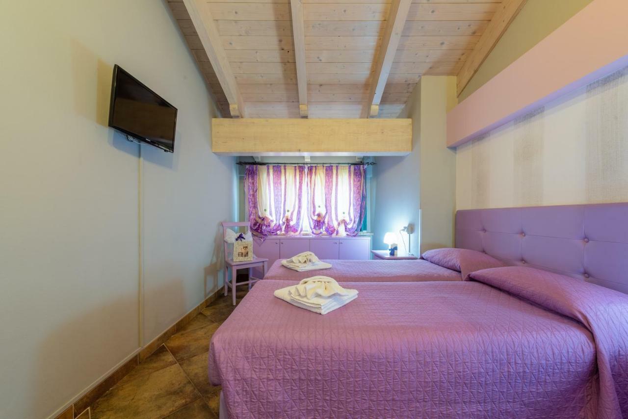 Villa Mery Casale Monferrato Buitenkant foto