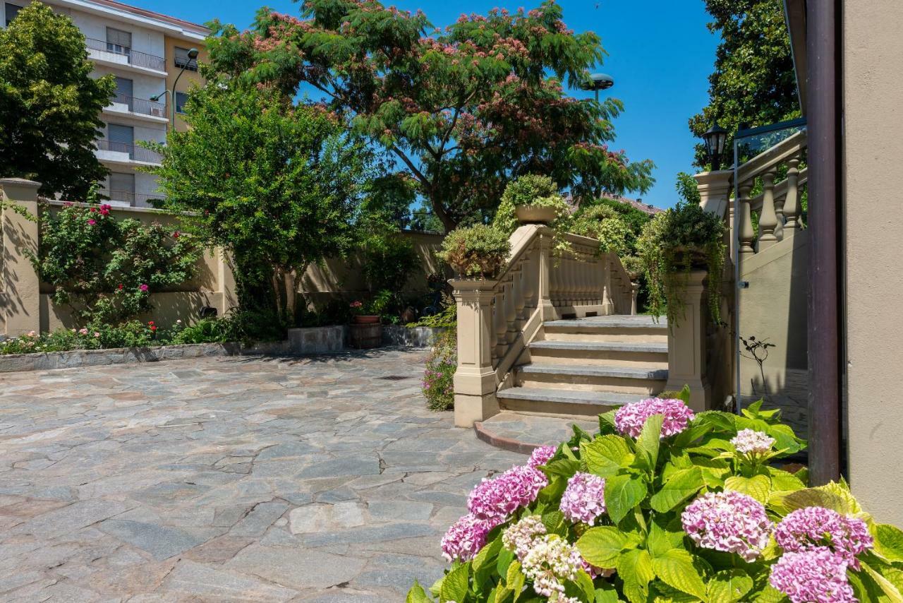 Villa Mery Casale Monferrato Buitenkant foto