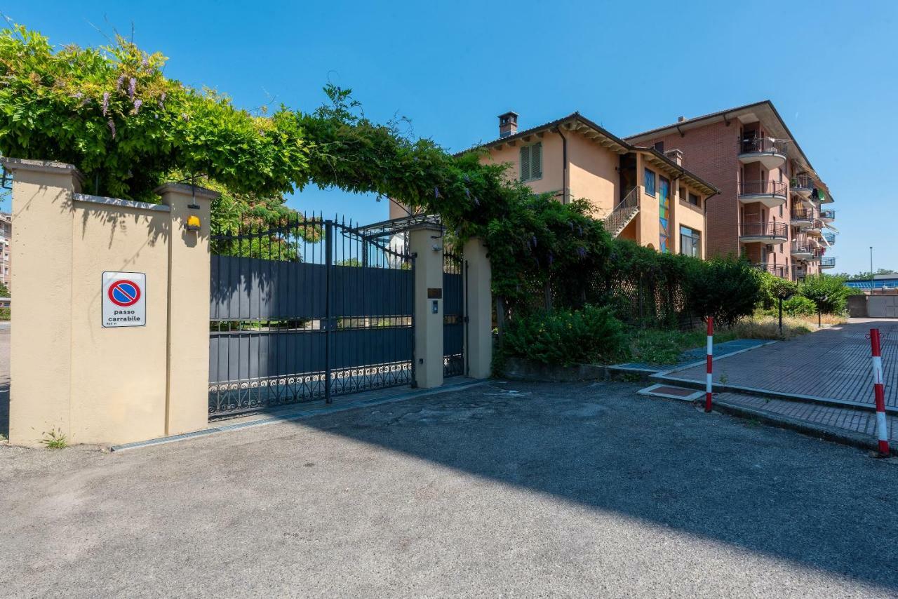 Villa Mery Casale Monferrato Buitenkant foto